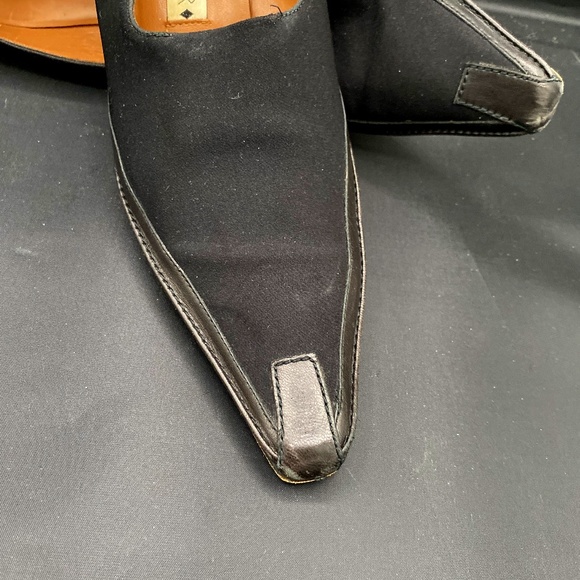 Donald J. Pliner Black Canvas & Leather Shoes - Picture 9 of 13